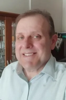 Dr. Marcos Cesar Marcantonio